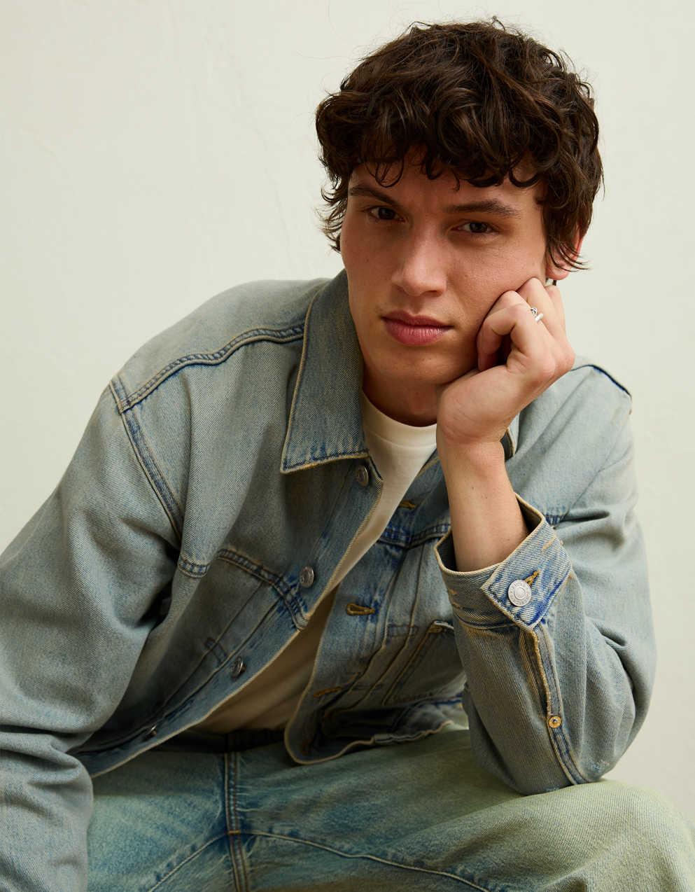 AE Relaxed Fit Denim Jacket