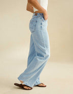 AE Super High-Waisted Baggy Wide-Leg Jean
