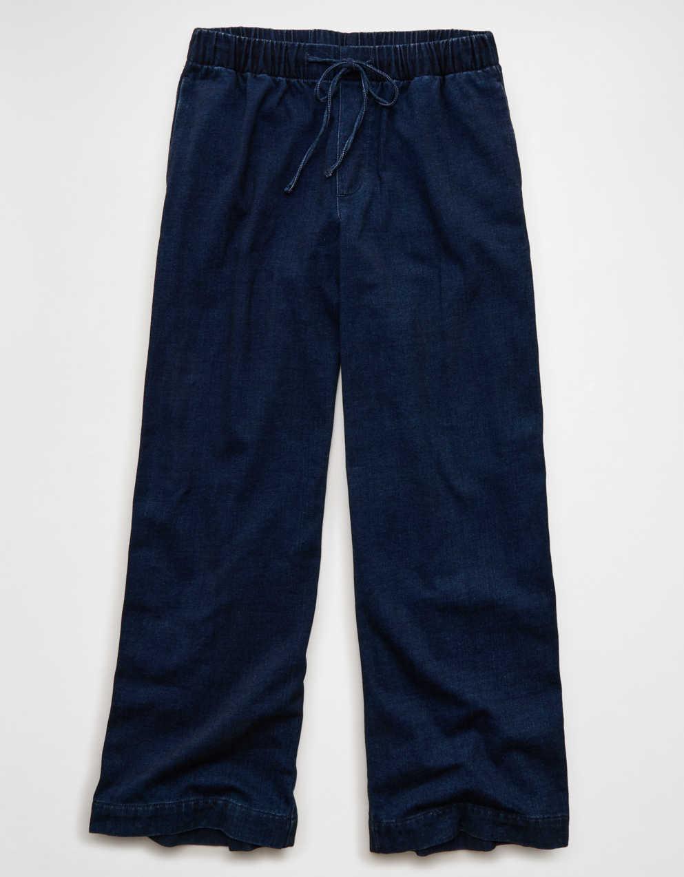 AE Cozy Dreamy Drape Low-Rise Ultra Wide-Leg Jean