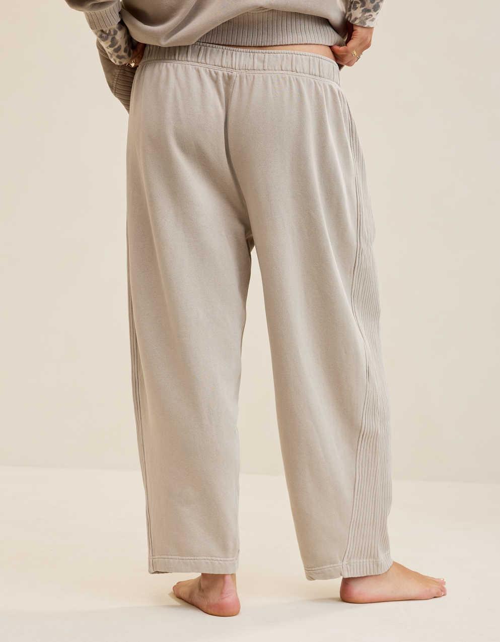 Aerie Oh Snap! Barrel Sweatpant