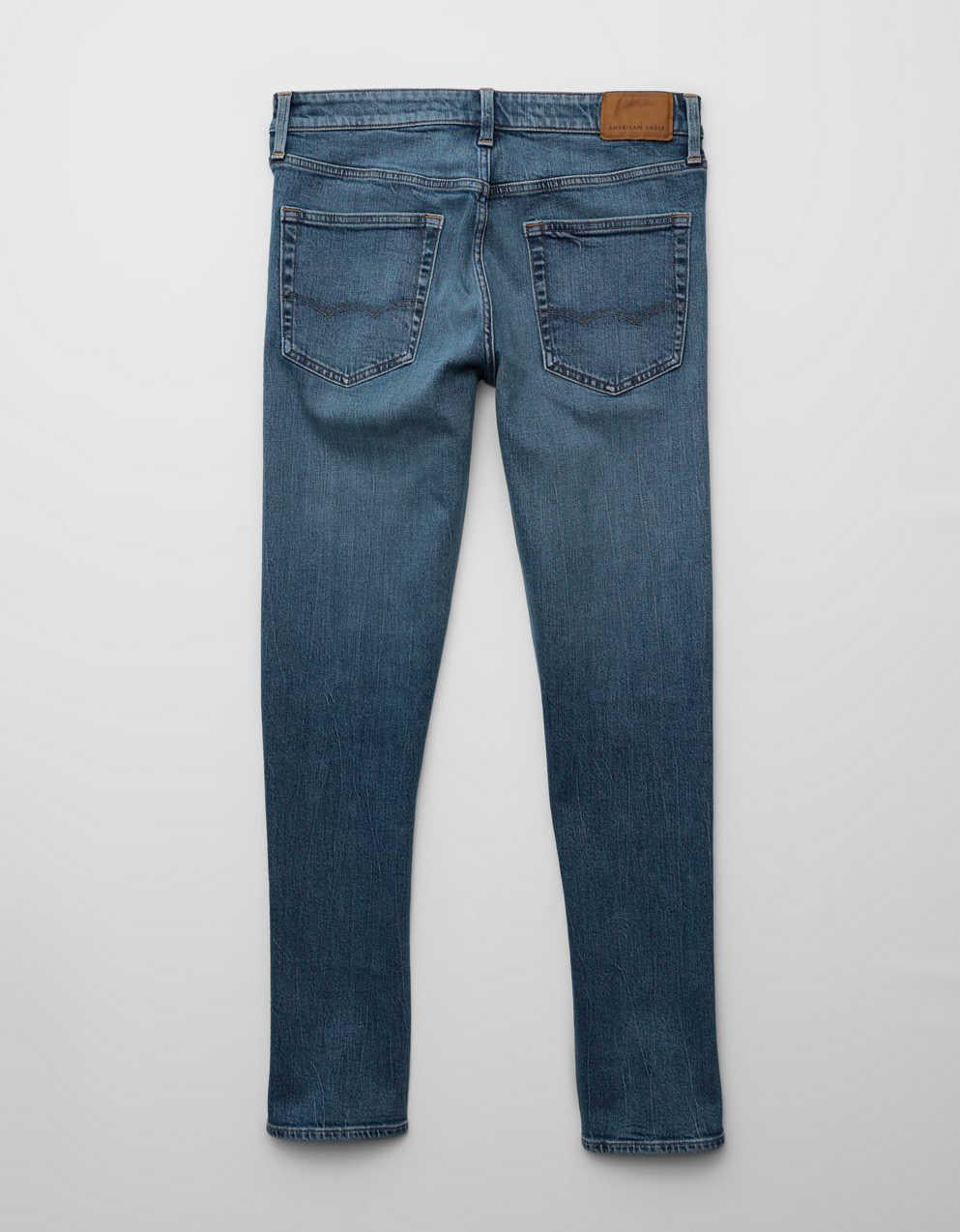 AE Athletic Fit Jean