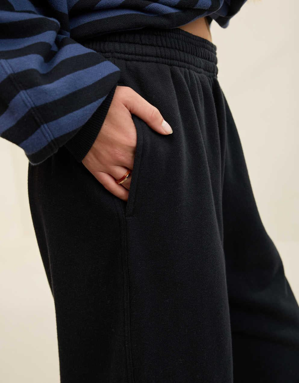 Aerie Go-To Slouchy Sweatpant