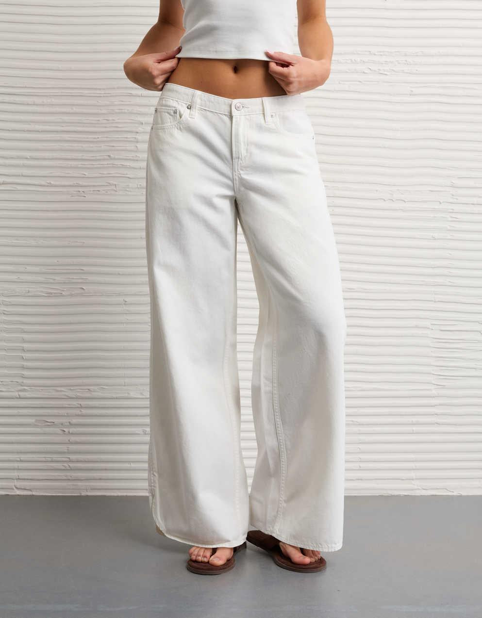 AE Low-Rise Beachy Baggy Jean