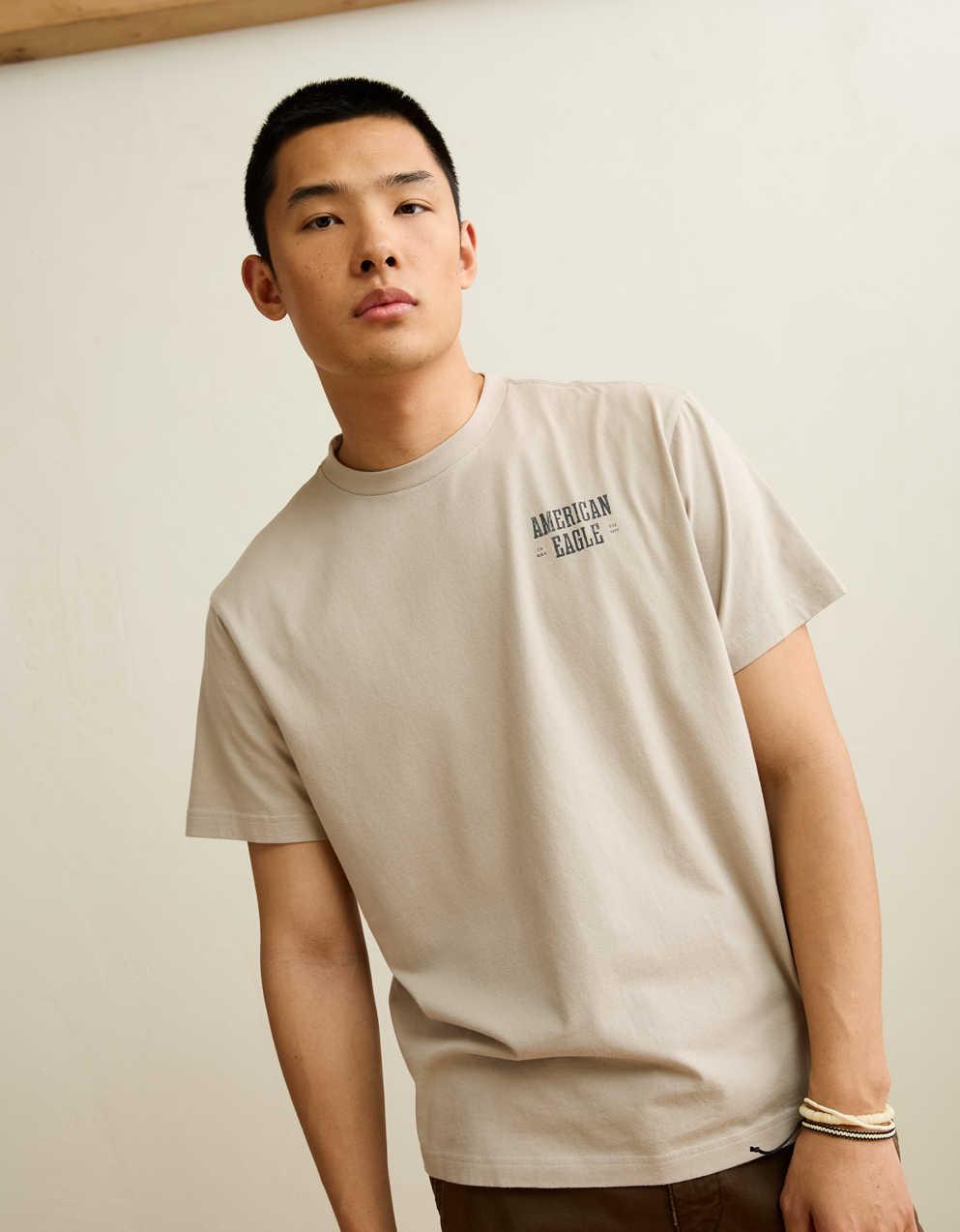 AE Standard Fit Graphic Logo T-Shirt