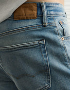AE Athletic Fit Jean