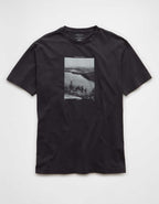 AE Standard Fit Logo Graphic T-Shirt