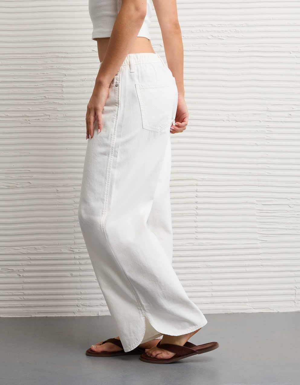AE Low-Rise Beachy Baggy Jean