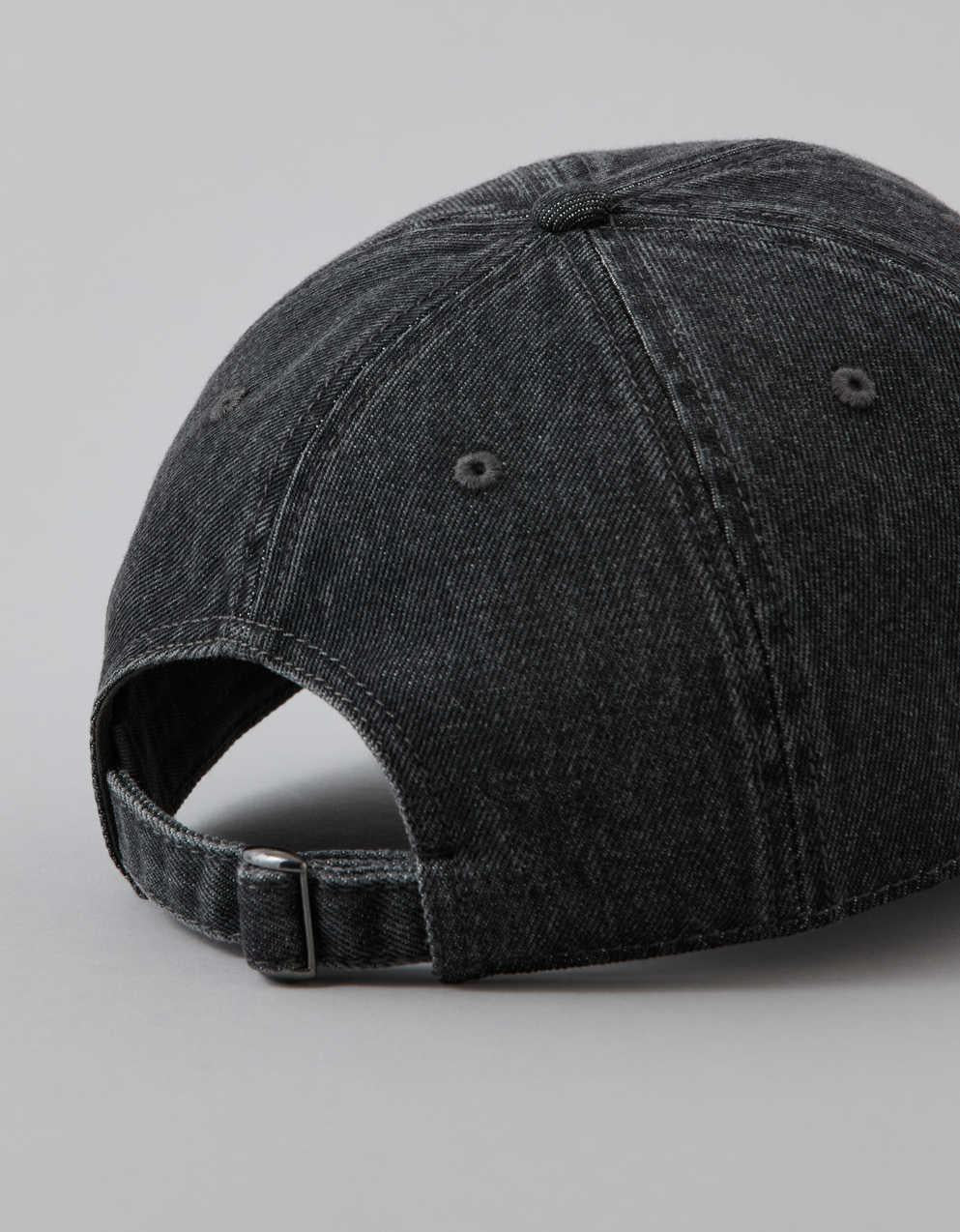 AE Snoopy Baseball Hat