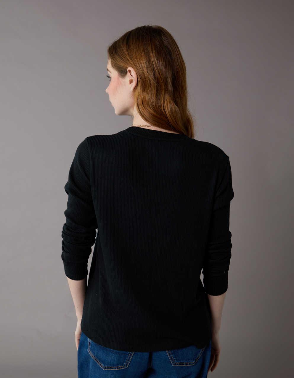 AE Long Sleeve Cozy V-Neck Top