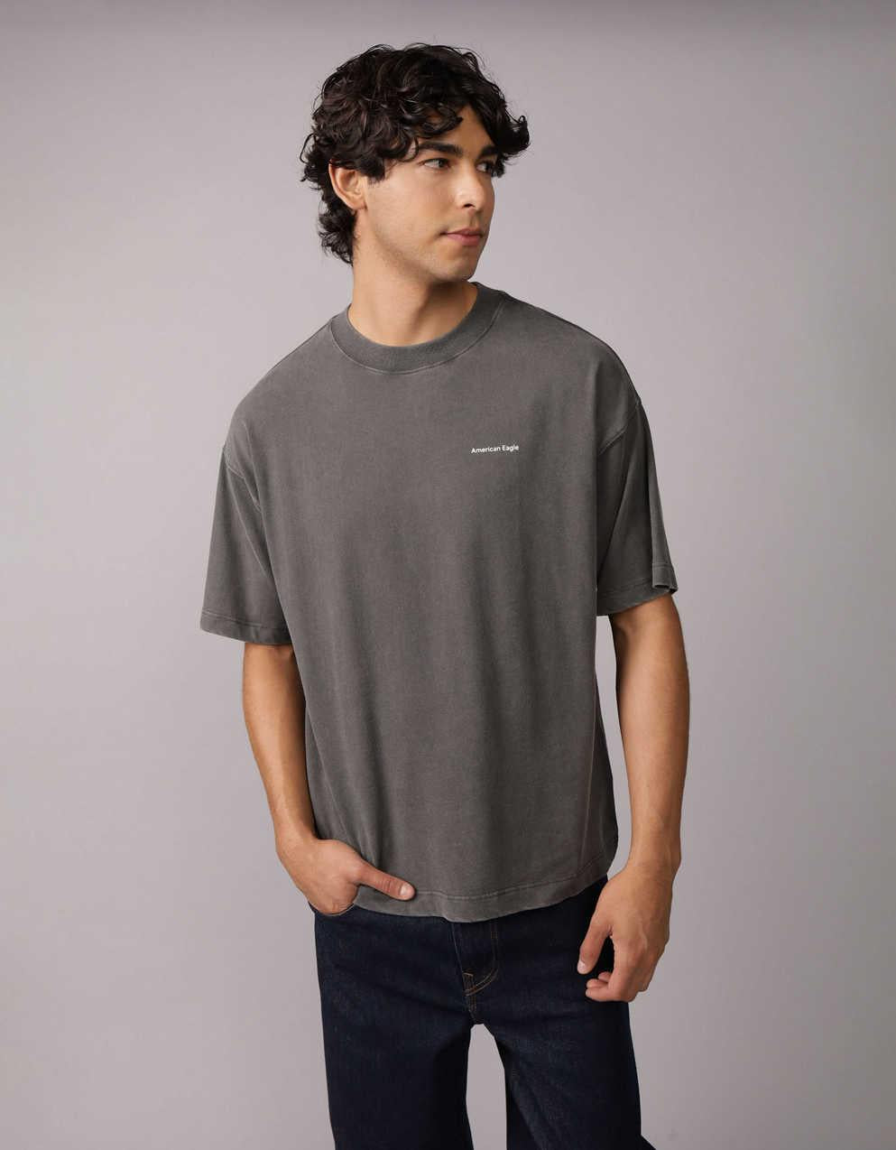AE Oversized Logo Graphic T-Shirt
