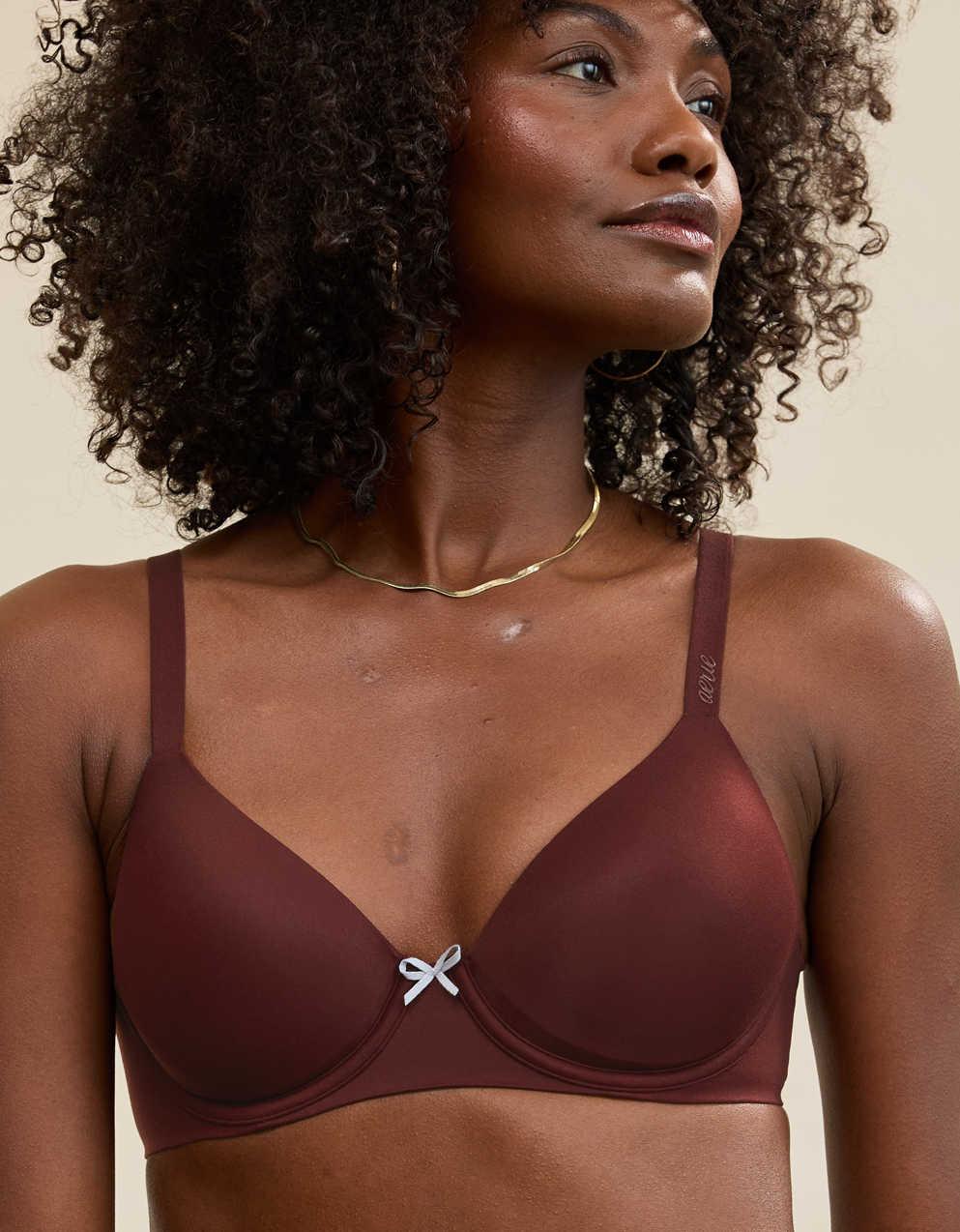 SMOOTHEZ Full Coverage Lightly Lined Bra