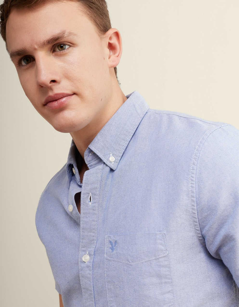 AE Short-Sleeve Slim Fit Button-Up Shirt