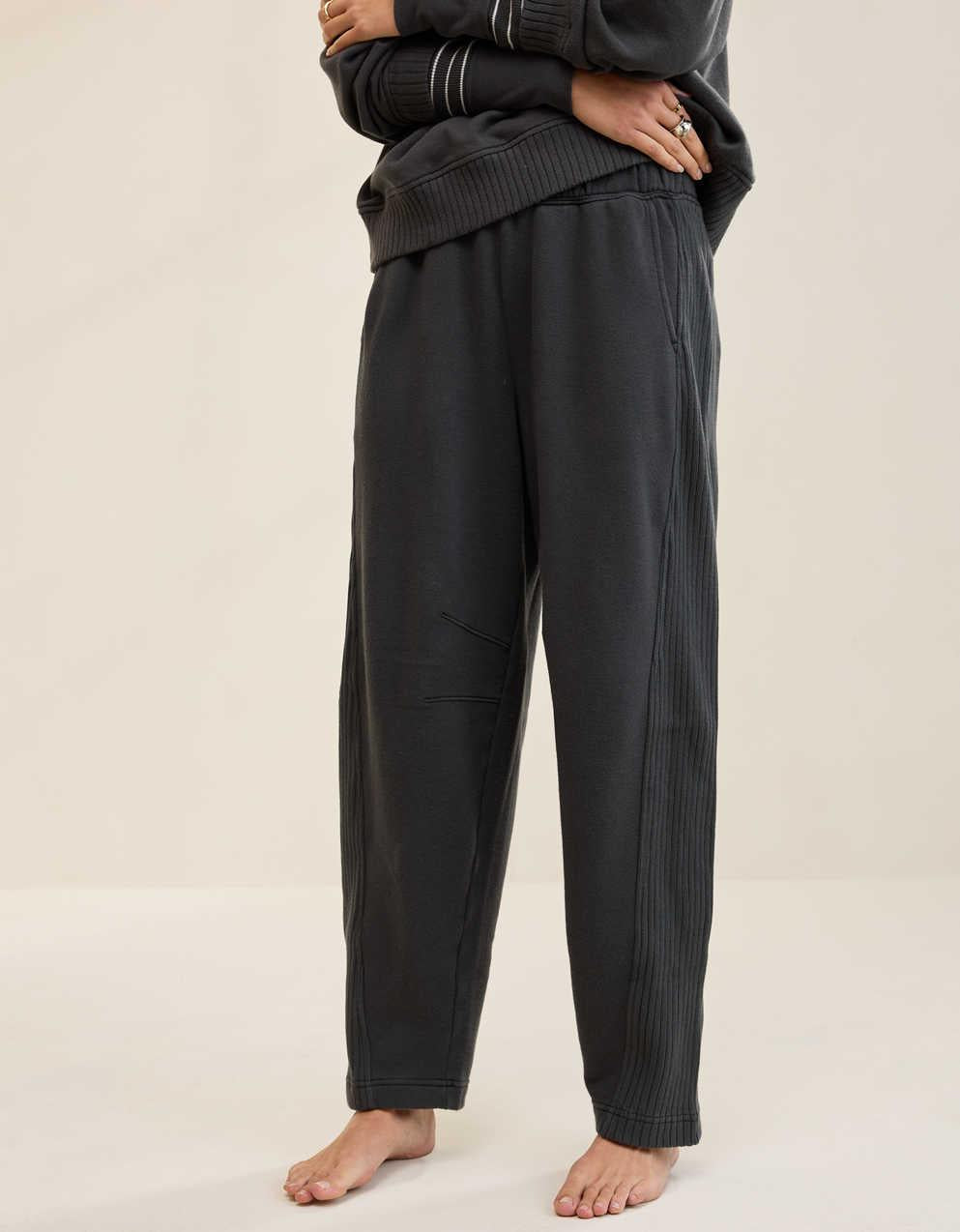 Aerie Oh Snap! Barrel Sweatpant