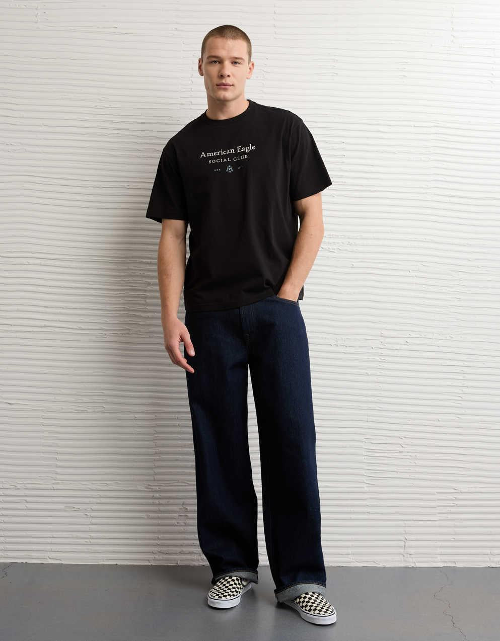 AE Standard Fit Logo Graphic T-Shirt