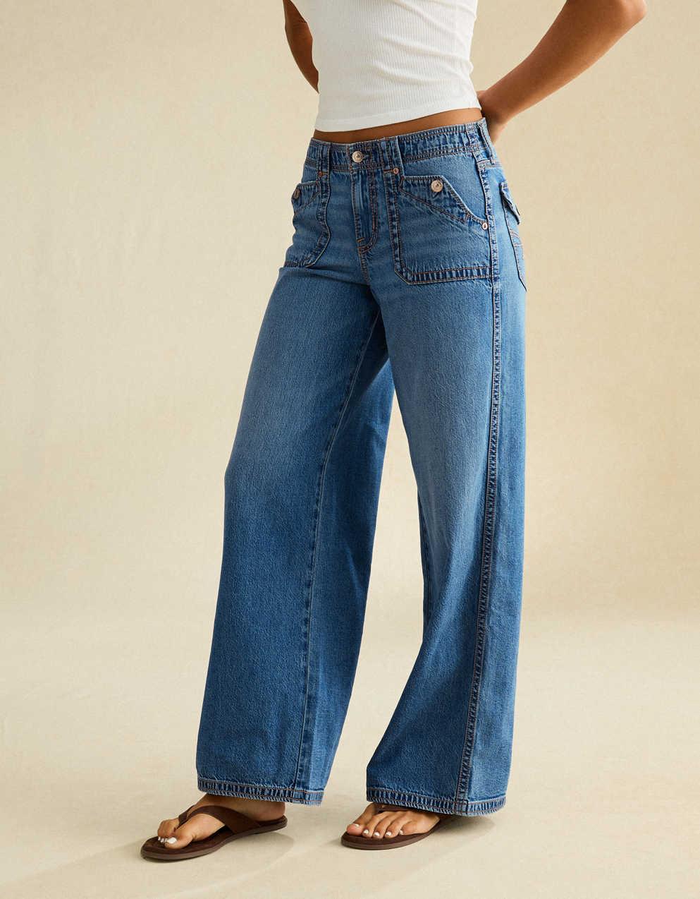 AE Low-Rise Baggy Ultra-Wide Leg Jean