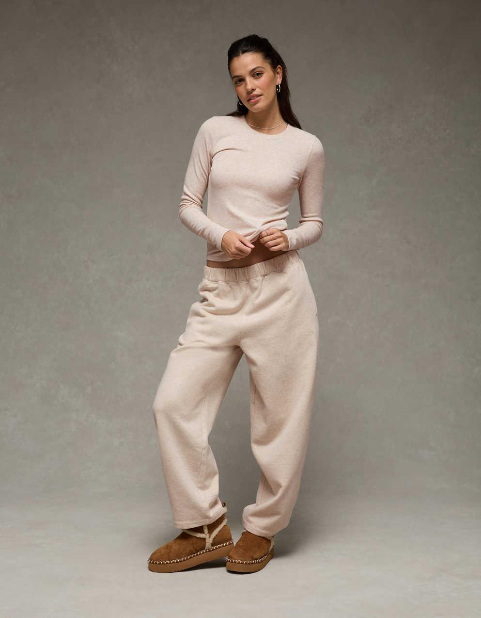 AE Long Sleeve Cozy Crew Neck T-Shirt