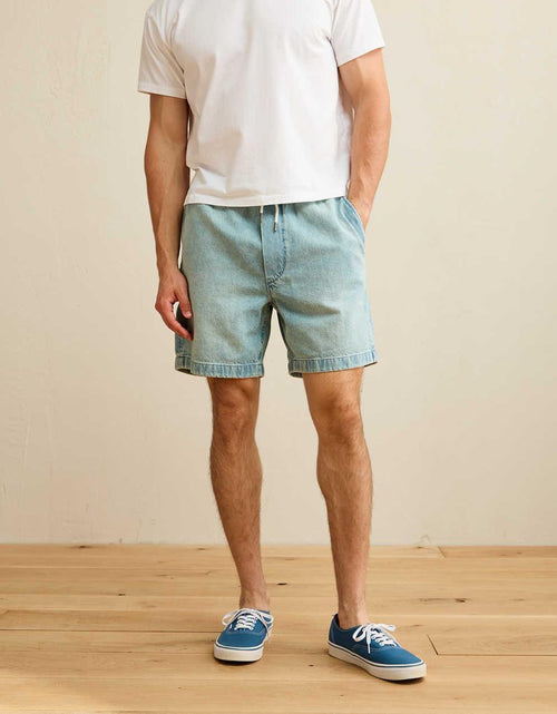 AE 7" Lived-In Pull-On Short