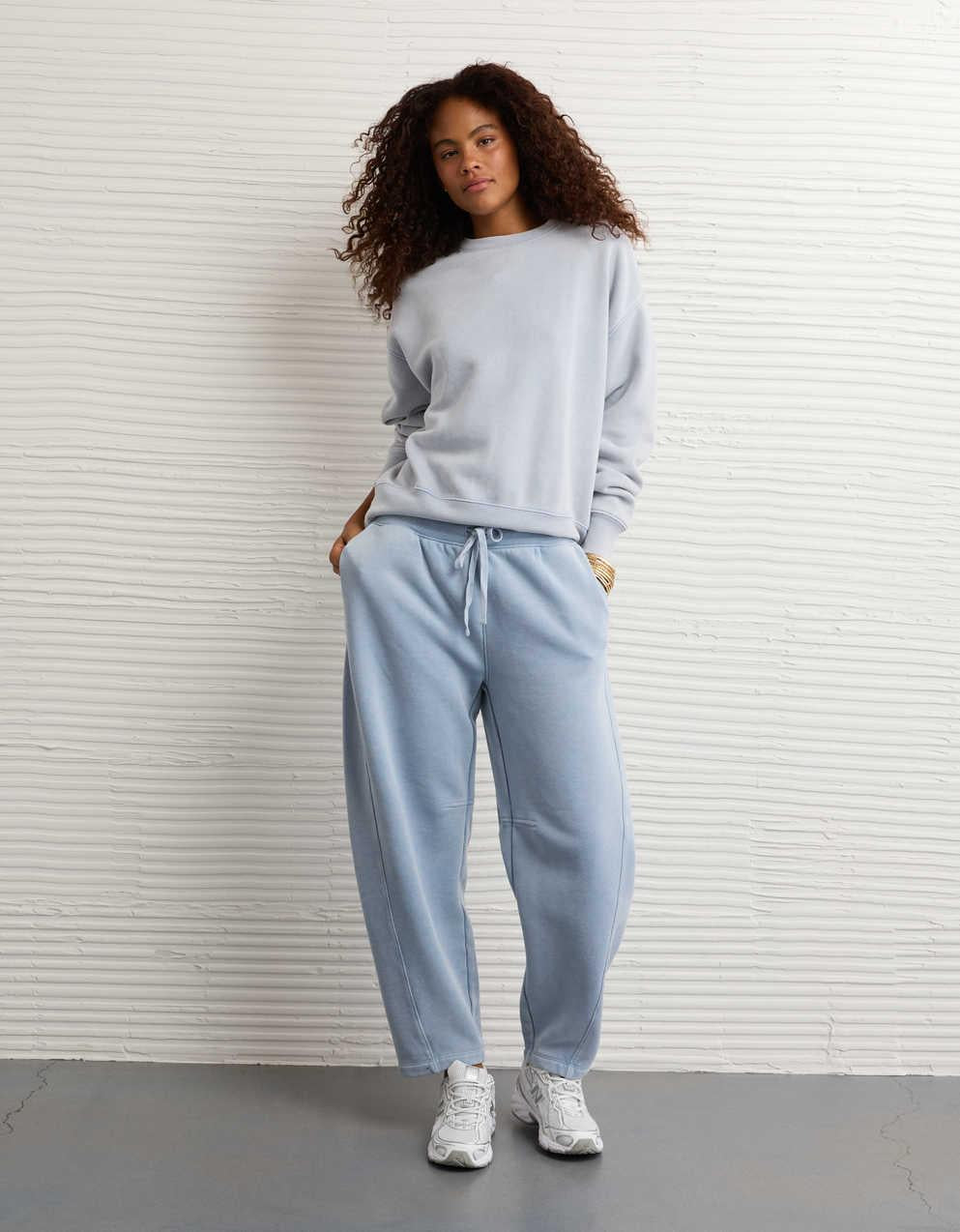 AE Everyday Luxe Crew Neck Sweatshirt